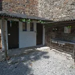 B&b-restaurant Porte De La Lienne Alojamento de Acomodação e Pequeno-almoço 2*
