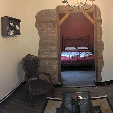 B&b-restaurant Porte De La Lienne 스타우몬트
