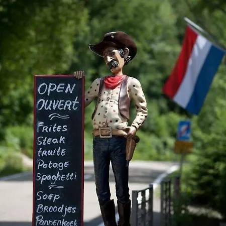 Bed & Breakfast B&b-restaurant Porte De La Lienne 2*