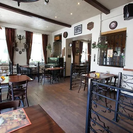 Bed & Breakfast B&b-restaurant Porte De La Lienne