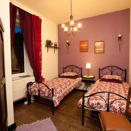 B&b-restaurant Porte De La Lienne 2*