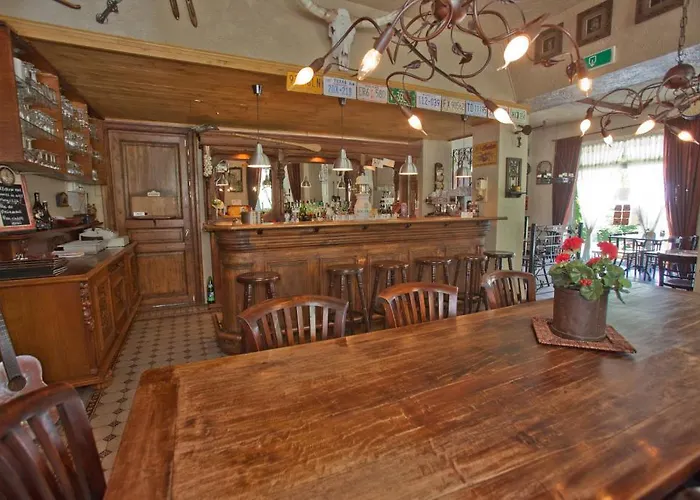 Bed & Breakfast B&b-restaurant Porte De La Lienne Stoumont